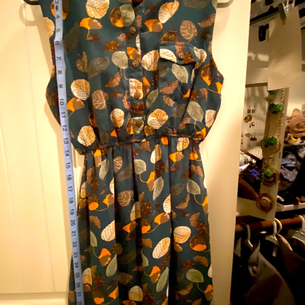 SM wardrobe fall leaves dress